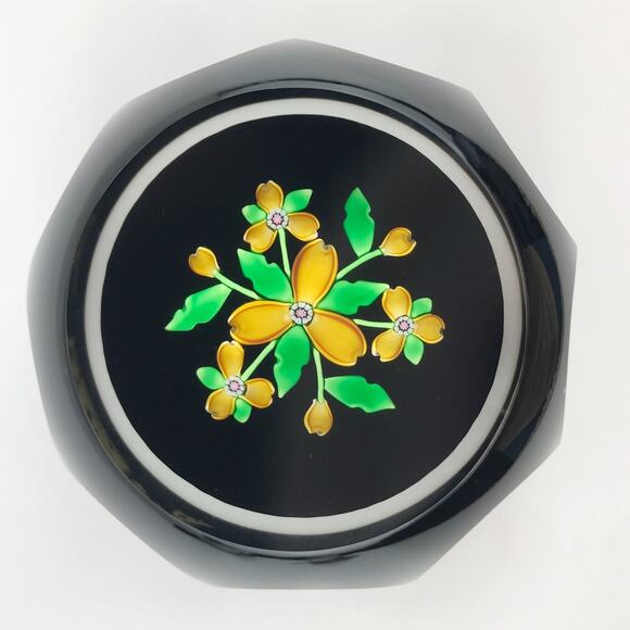 Perthshire 2001B Amber Bouquet Lampwork Flower Black Ground Faceted Paperweight - Picture 7 of 12